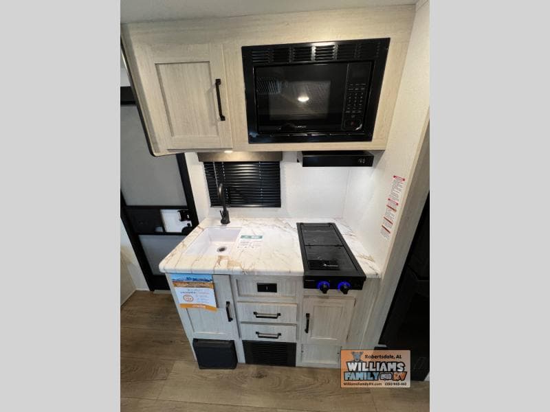 2026 Forest River 2026 Forest River Puma - thumbnail 10