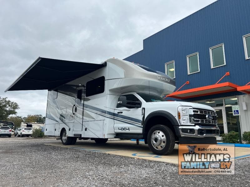 2026 Renegade Veracruz 32VDS