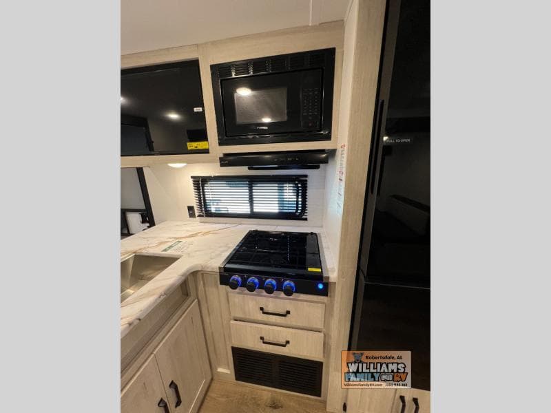 2026 Forest River 2026 Forest River Puma - thumbnail 16