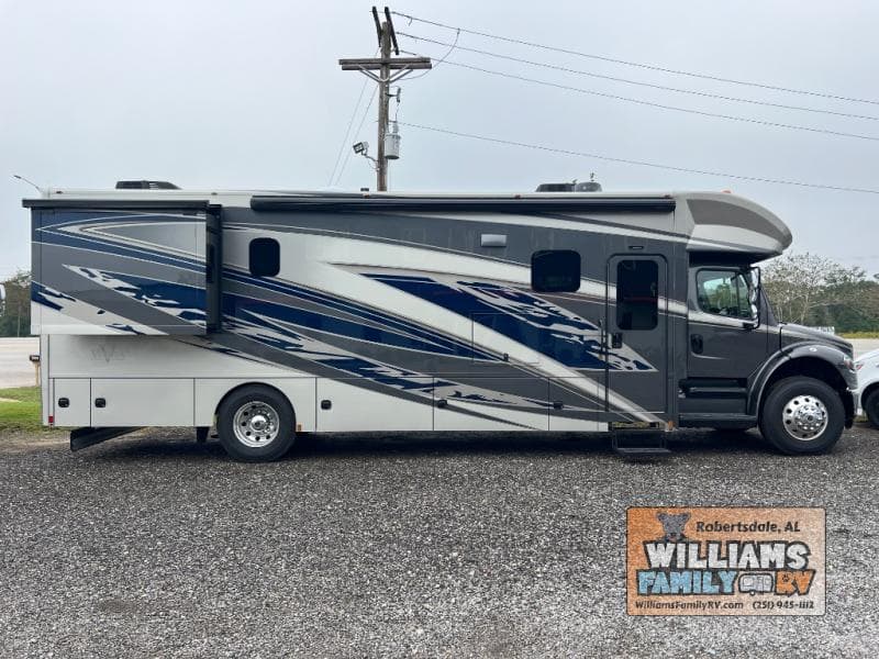 2026 Renegade 2026 Renegade Verona - thumbnail 35