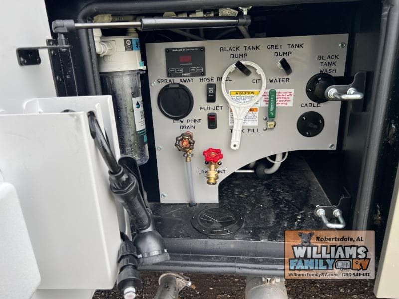 2026 Renegade 2026 Renegade Verona - thumbnail 46