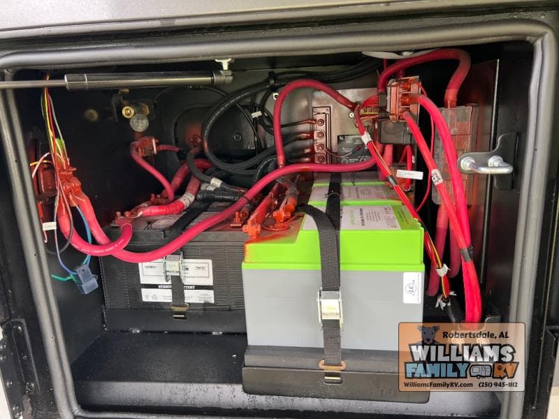 2026 Renegade 2026 Renegade Verona - thumbnail 50