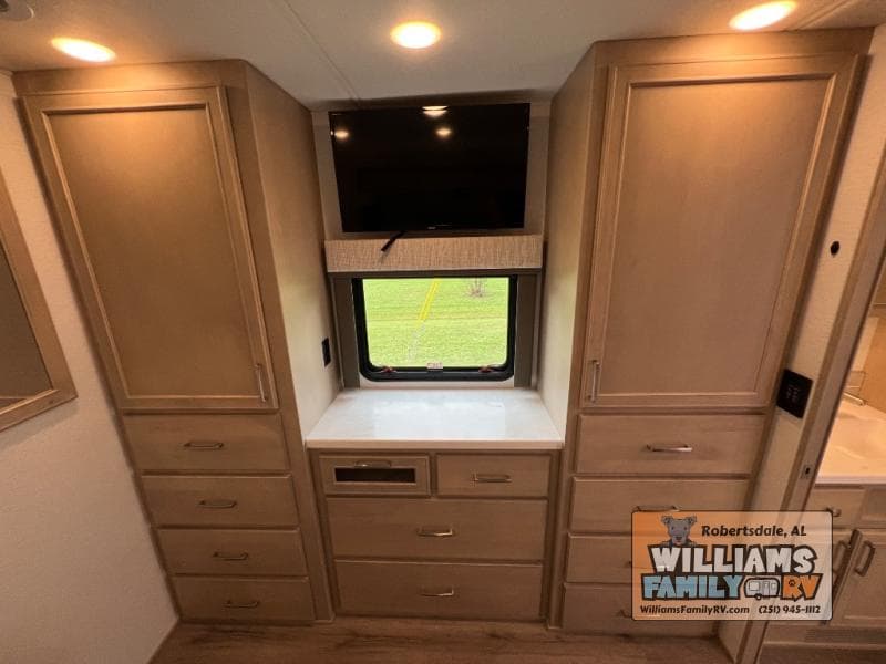 2026 Renegade 2026 Renegade Verona - thumbnail 25