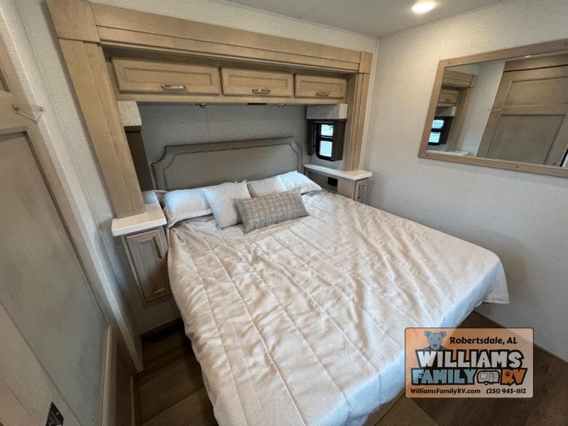 2026 Renegade 2026 Renegade Verona - thumbnail 28