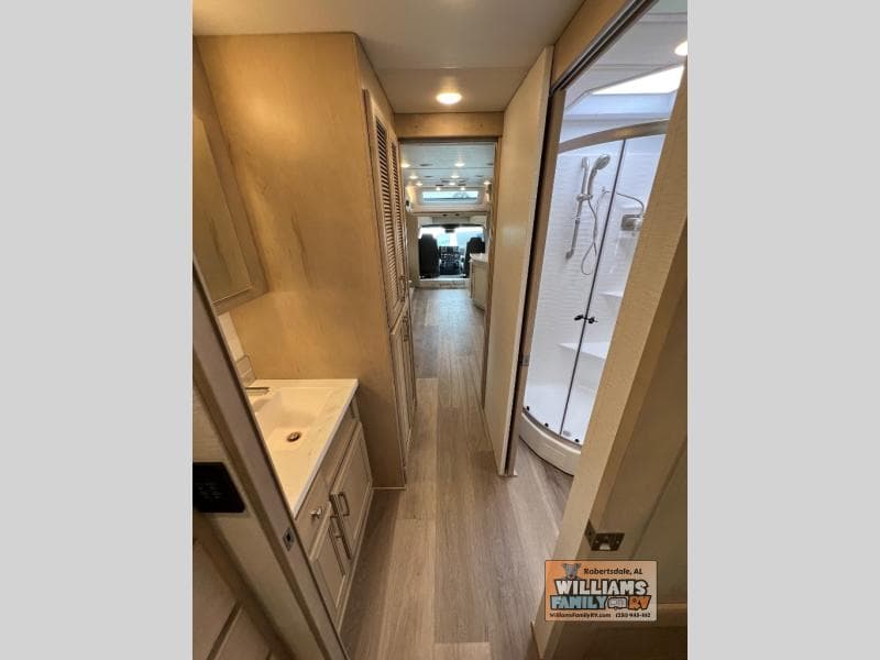 2026 Renegade 2026 Renegade Verona - thumbnail 29