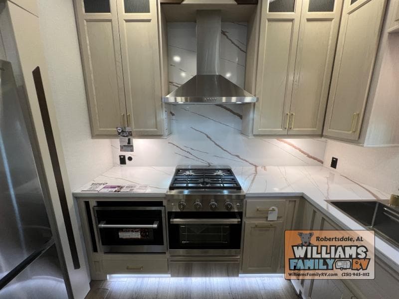 2026 Forest River 2026 Forest River Cedar Creek - thumbnail 16