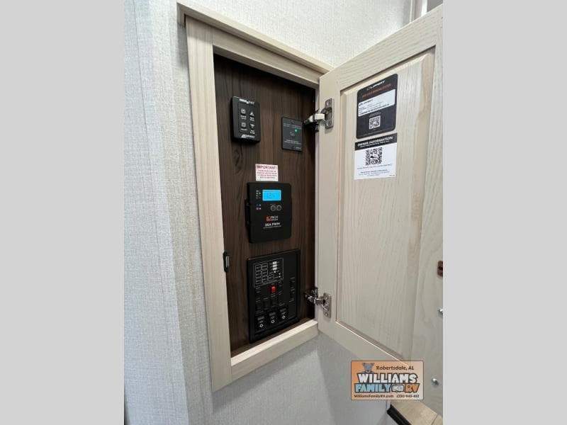 2026 Forest River 2026 Forest River Cedar Creek - thumbnail 33