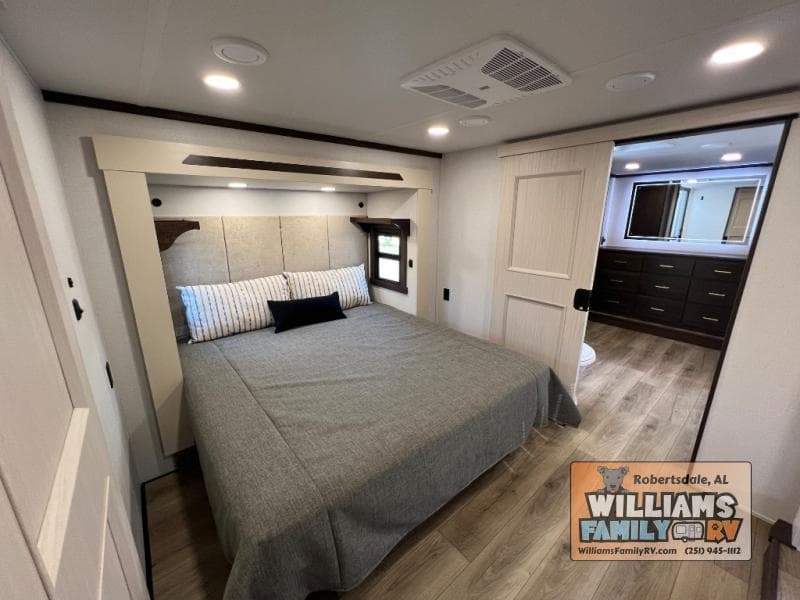 2026 Forest River 2026 Forest River Cedar Creek - thumbnail 38