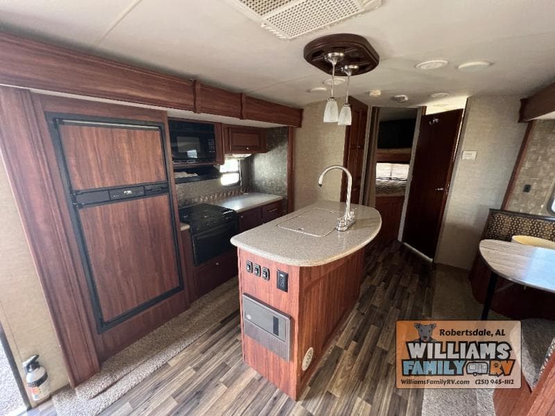 2015 Heartland 2015 Heartland North Trail - thumbnail 6