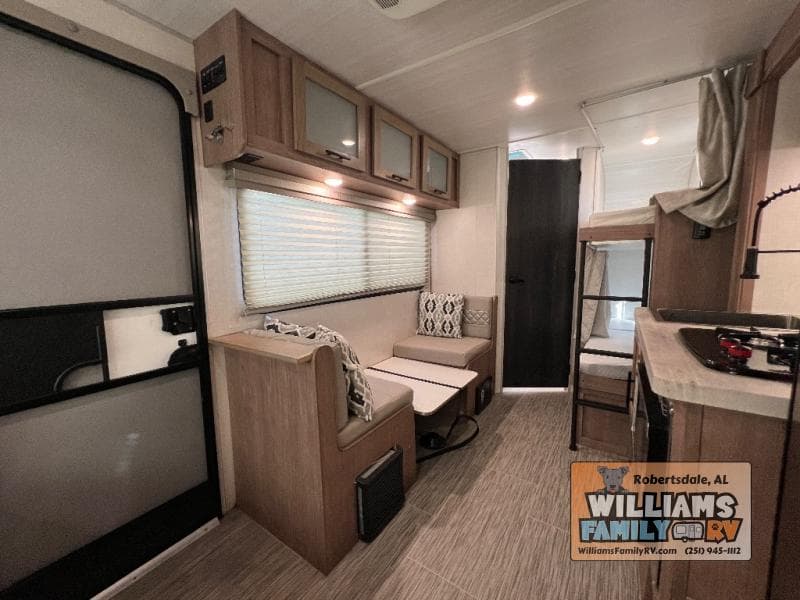 2022 Forest River 2022 Forest River No Boundaries - thumbnail 8