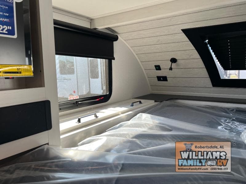 2026 Palomino 2026 Palomino Backpack - thumbnail 26