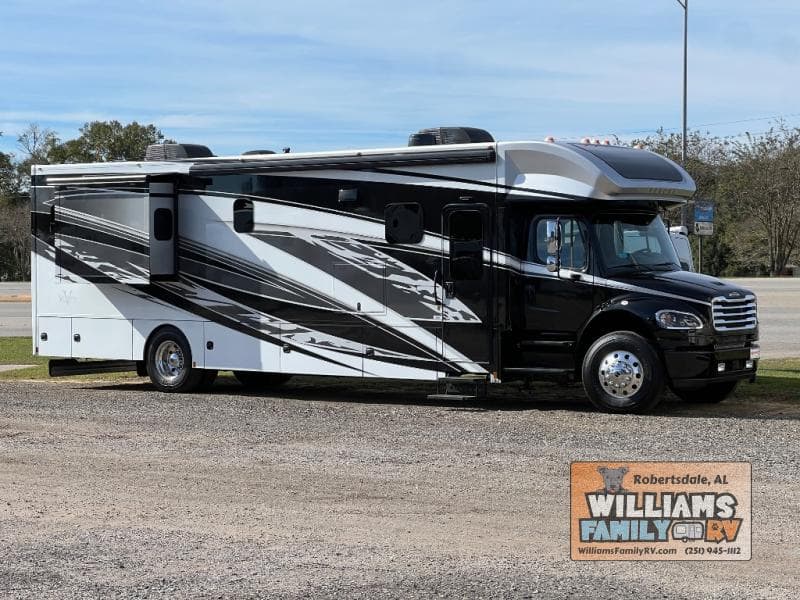 2026 Renegade Verona 40VRB