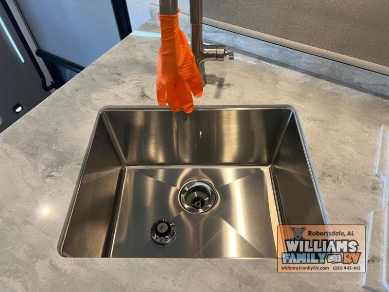 2026 Renegade 2026 Renegade Verona - thumbnail 11