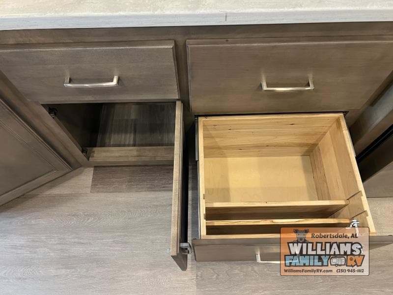 2026 Renegade 2026 Renegade Verona - thumbnail 13