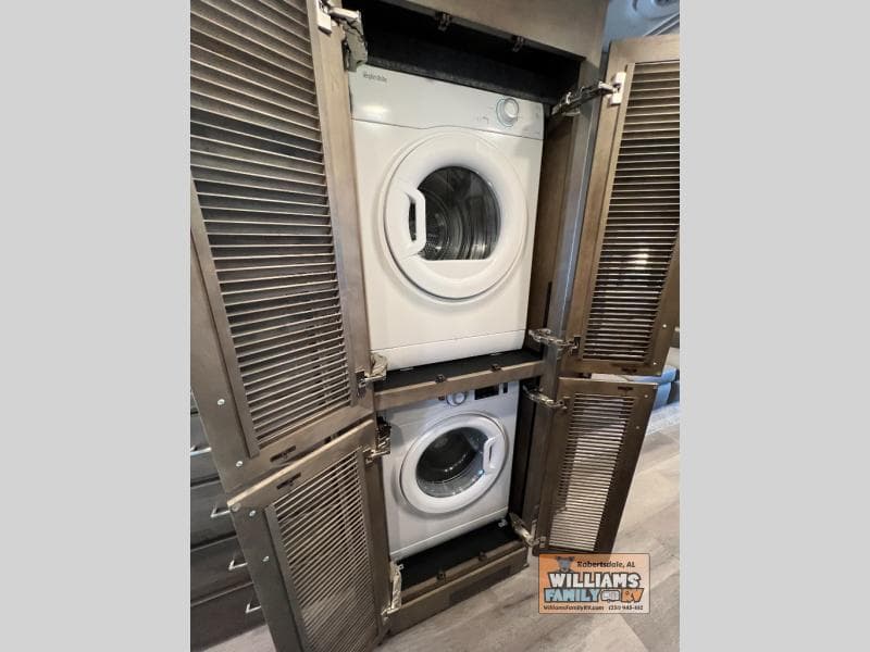 2026 Renegade 2026 Renegade Verona - thumbnail 21