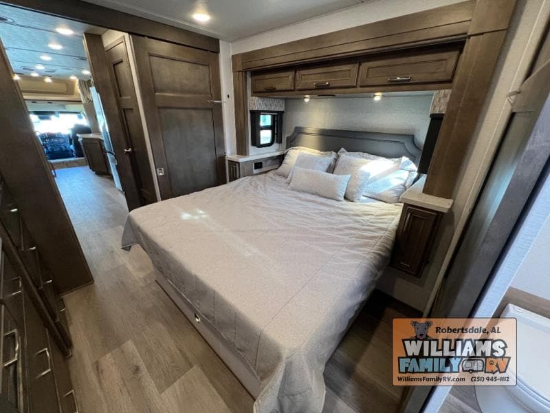 2026 Renegade 2026 Renegade Verona - thumbnail 30