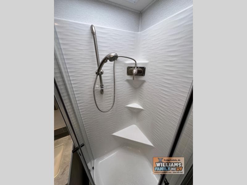 2026 Renegade 2026 Renegade Verona - thumbnail 35