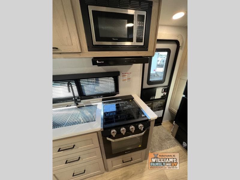 2026 Forest River 2026 Forest River Rockwood Mini Lite - thumbnail 11