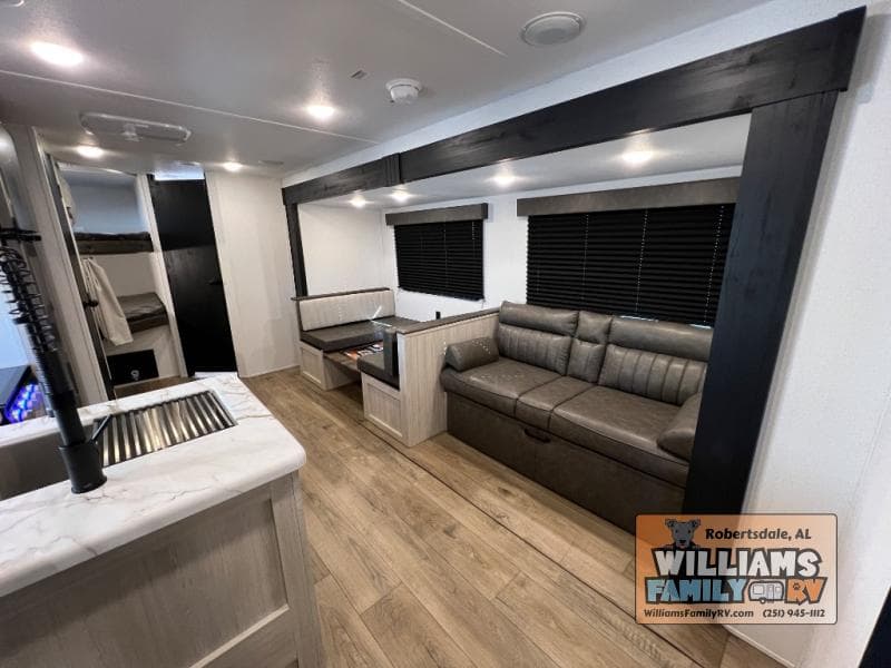 2026 Forest River 2026 Forest River Puma - thumbnail 3