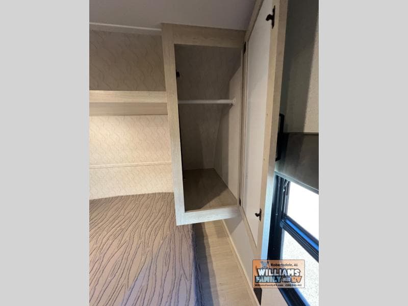 2026 Forest River 2026 Forest River Puma - thumbnail 10