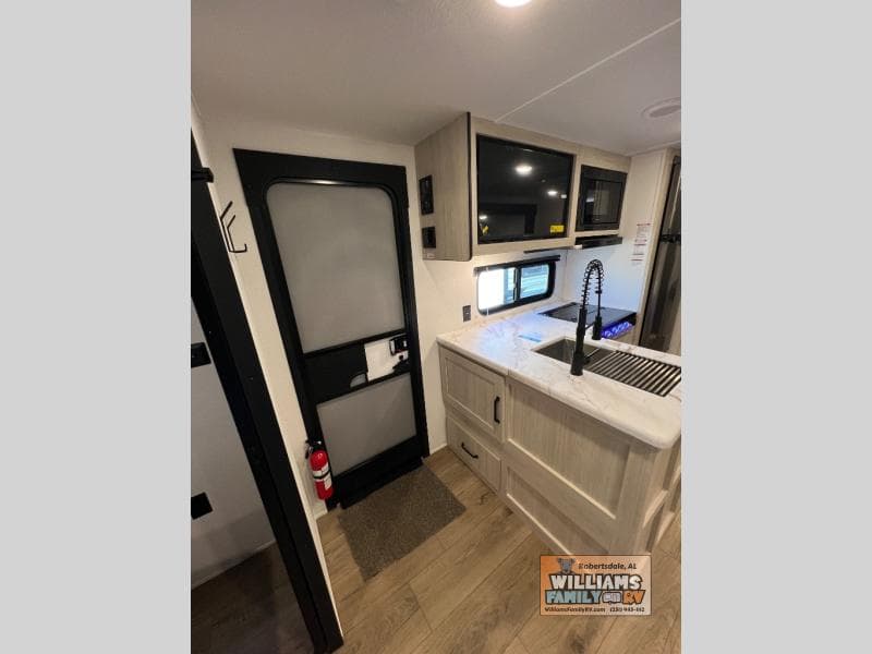 2026 Forest River 2026 Forest River Puma - thumbnail 13