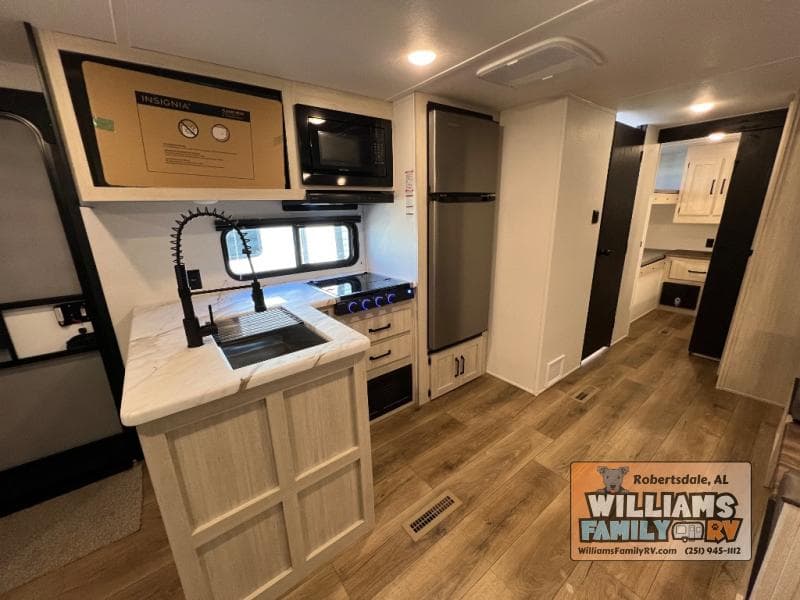 2026 Forest River 2026 Forest River Puma - thumbnail 5