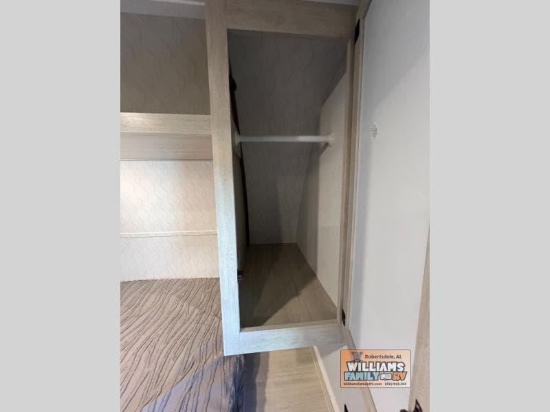 2026 Forest River 2026 Forest River Puma - thumbnail 9