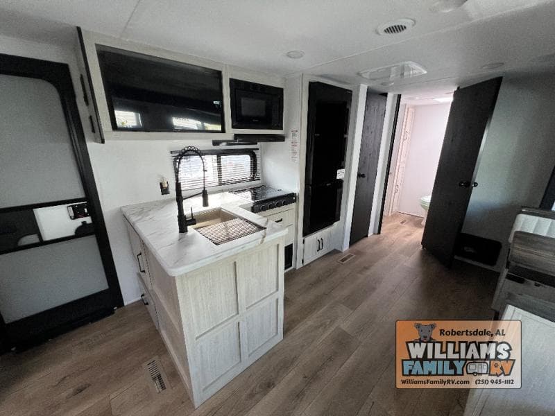 2026 Forest River 2026 Forest River Puma - thumbnail 11