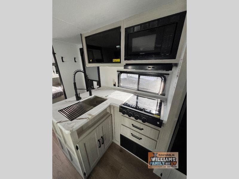 2026 Forest River 2026 Forest River Puma - thumbnail 14