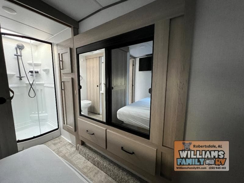 2024 Forest River 2024 Forest River Rockwood Signature - thumbnail 21