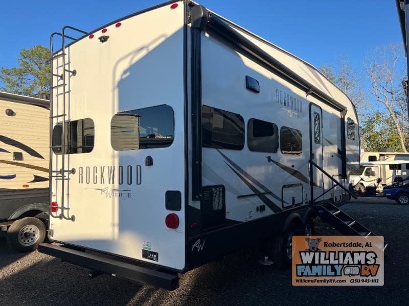 2024 Forest River 2024 Forest River Rockwood Signature - thumbnail 28