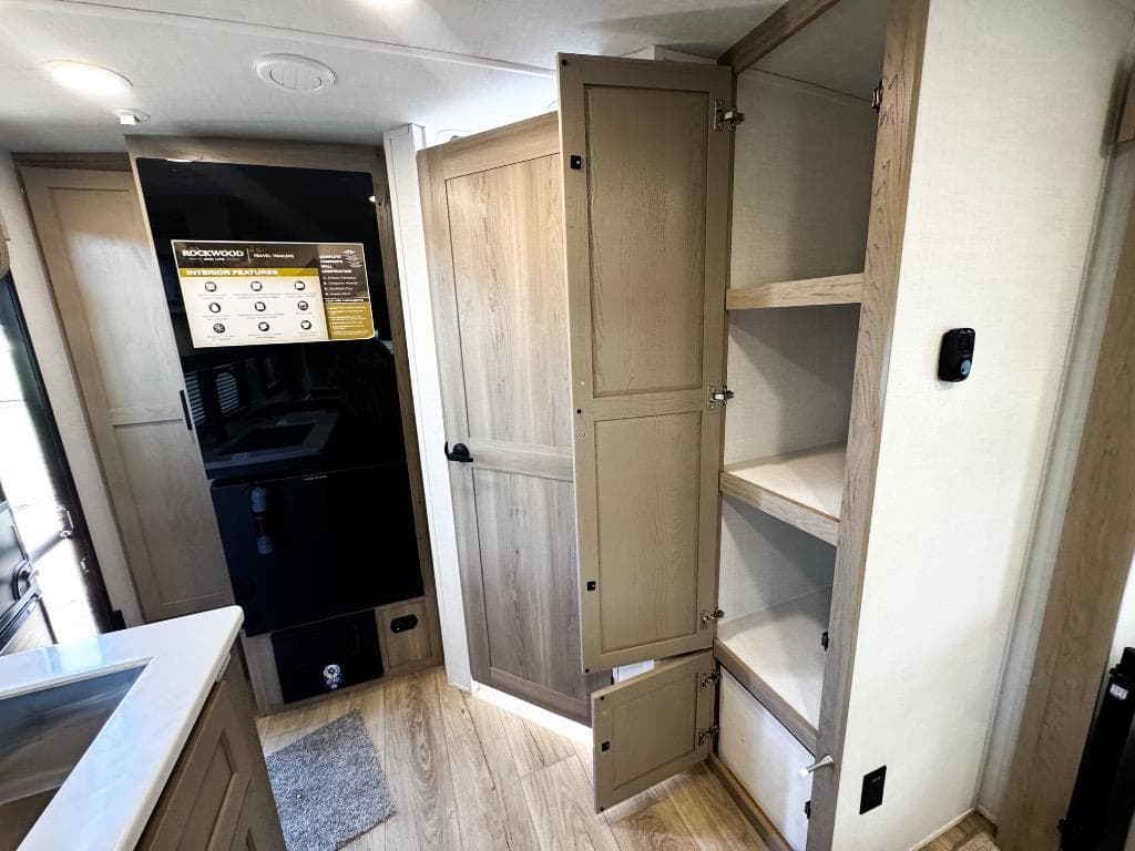 2026 Forest River 2026 Forest River Rockwood Mini Lite - thumbnail 12