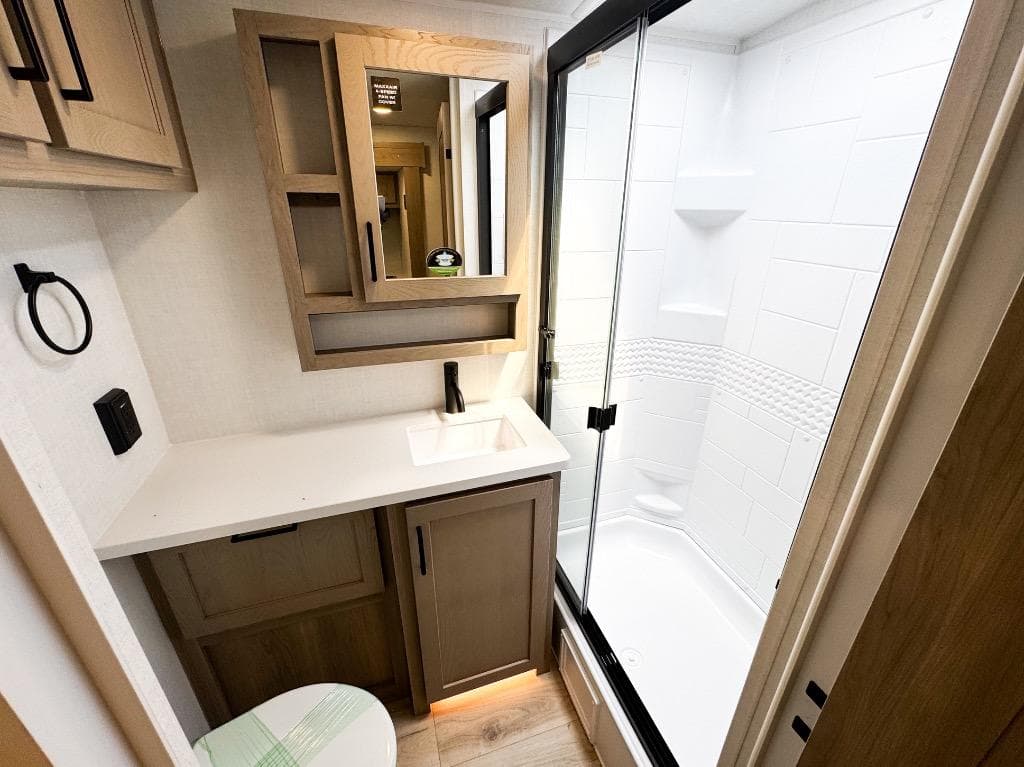 2026 Forest River 2026 Forest River Rockwood Mini Lite - thumbnail 10