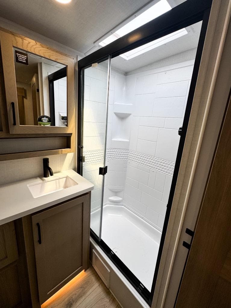 2026 Forest River 2026 Forest River Rockwood Mini Lite - thumbnail 11