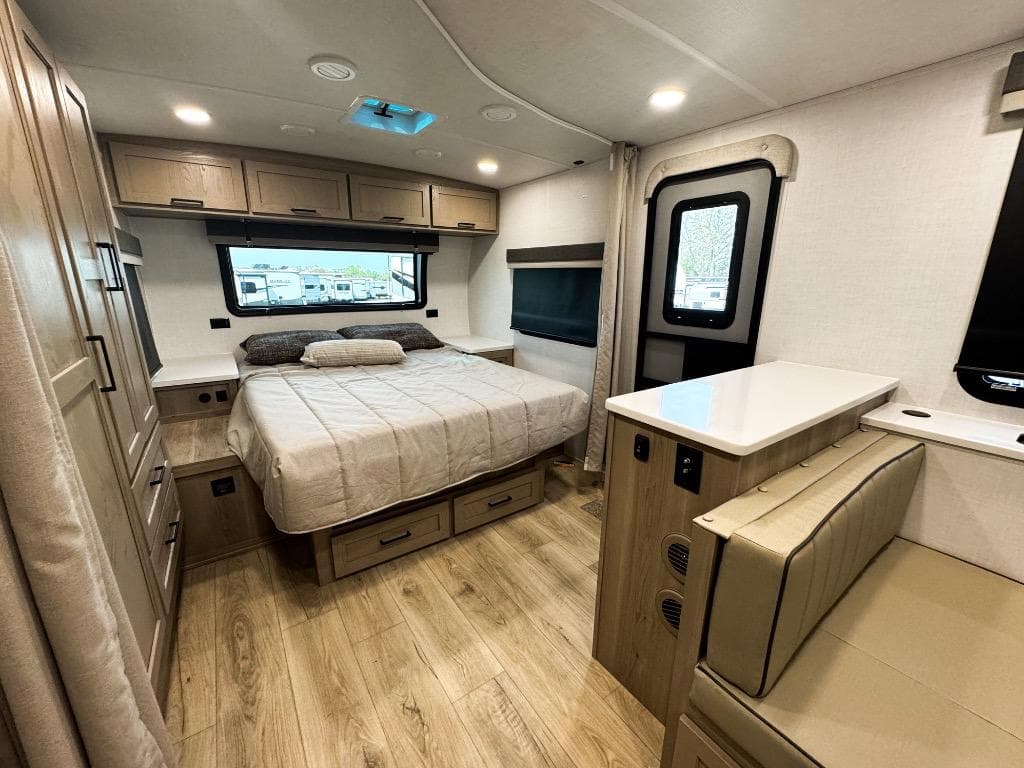 2026 Forest River 2026 Forest River Rockwood Mini Lite - thumbnail 18