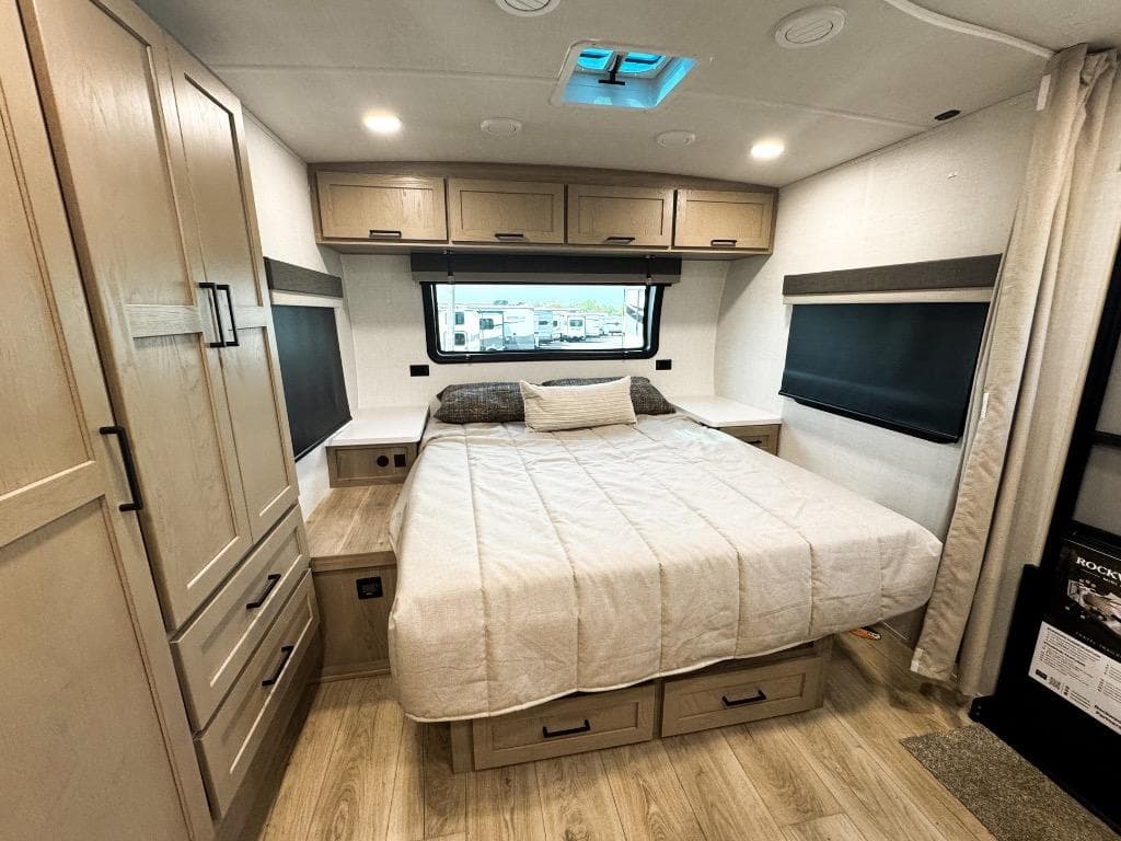 2026 Forest River 2026 Forest River Rockwood Mini Lite - thumbnail 19