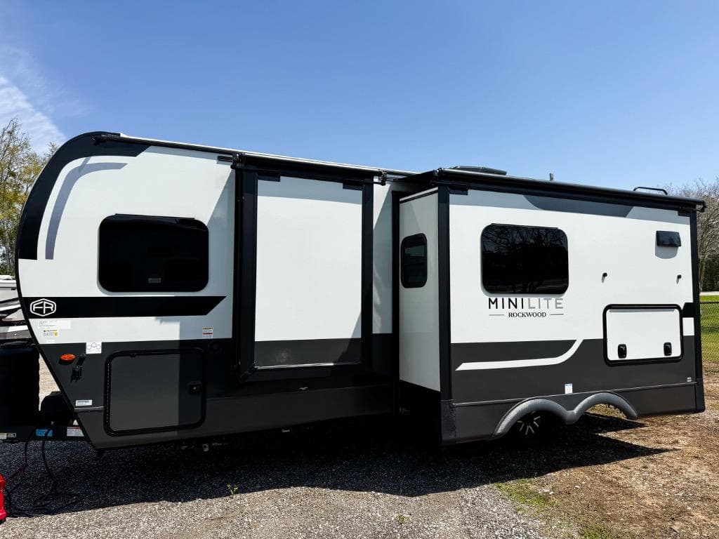2026 Forest River 2026 Forest River Rockwood Mini Lite - thumbnail 24