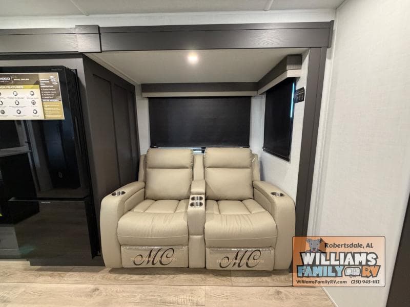 2026 Forest River 2026 Forest River Rockwood Ultra Lite - thumbnail 10