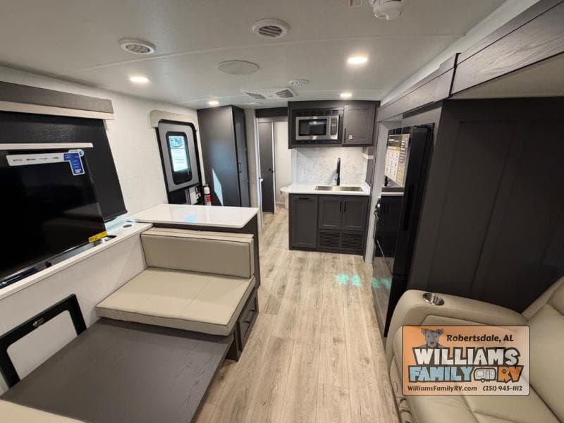 2026 Forest River 2026 Forest River Rockwood Ultra Lite - thumbnail 12