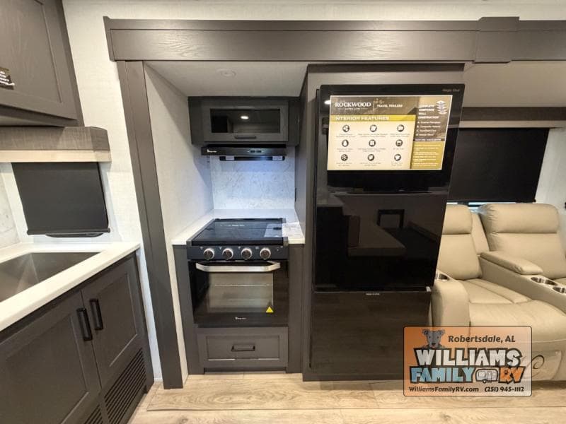 2026 Forest River 2026 Forest River Rockwood Ultra Lite - thumbnail 14