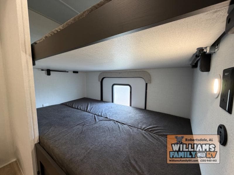 2026 Forest River 2026 Forest River Rockwood Ultra Lite - thumbnail 20