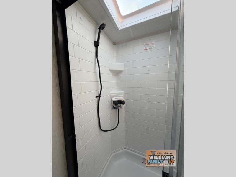 2026 Forest River 2026 Forest River Rockwood Ultra Lite - thumbnail 27