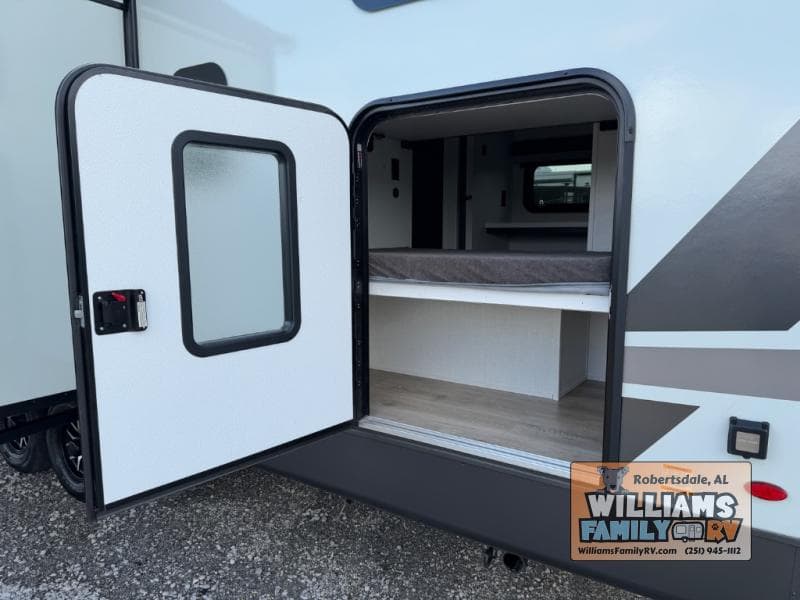 2026 Forest River 2026 Forest River Rockwood Ultra Lite - thumbnail 44