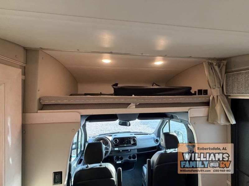 2023 Renegade 2023 Renegade Vienna - thumbnail 27