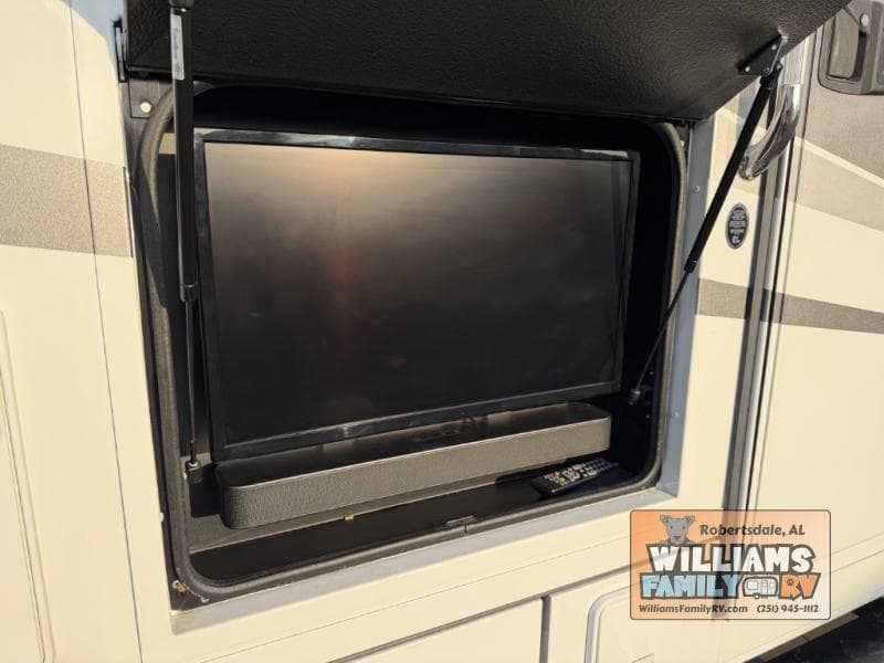 2023 Renegade 2023 Renegade Vienna - thumbnail 39