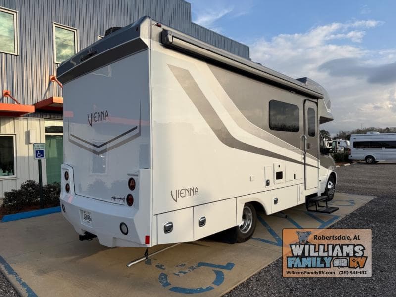 2023 Renegade 2023 Renegade Vienna - thumbnail 41