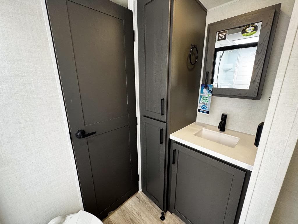 2026 Forest River 2026 Forest River Rockwood Ultra Lite - thumbnail 19