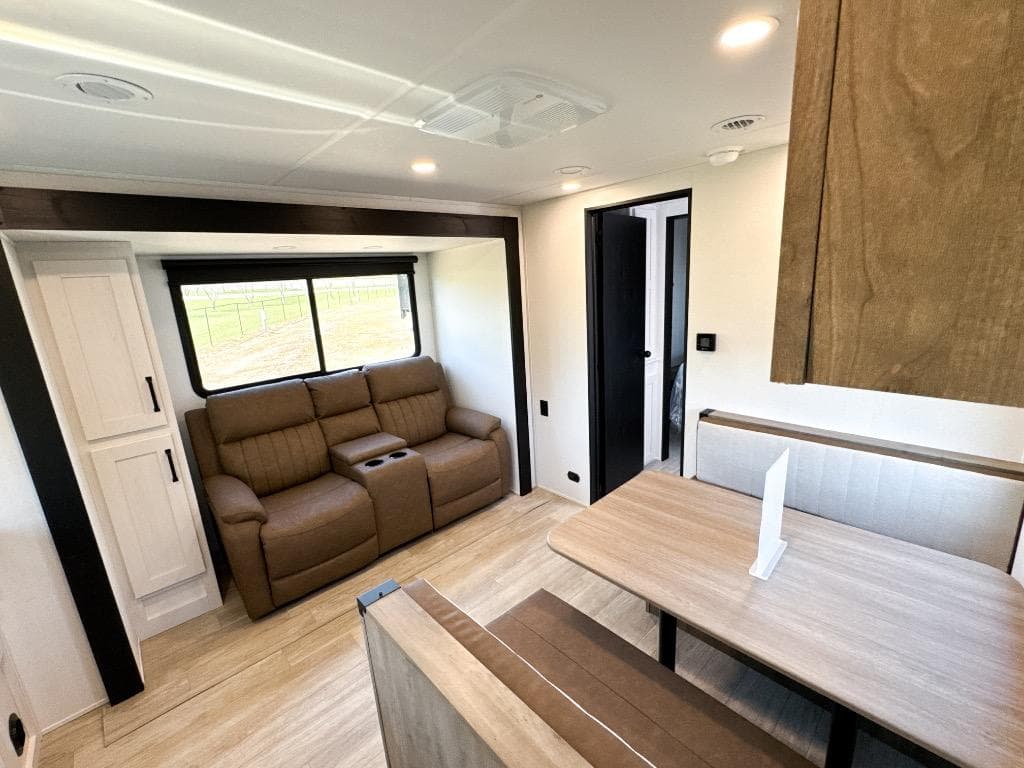 2026 Forest River 2026 Forest River Puma Tracks - thumbnail 8