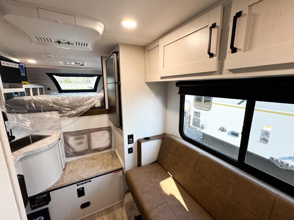 2026 Palomino 2026 Palomino Backpack - thumbnail 4