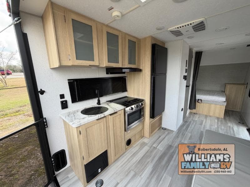 2023 Forest River 2023 Forest River Salem FSX - thumbnail 4